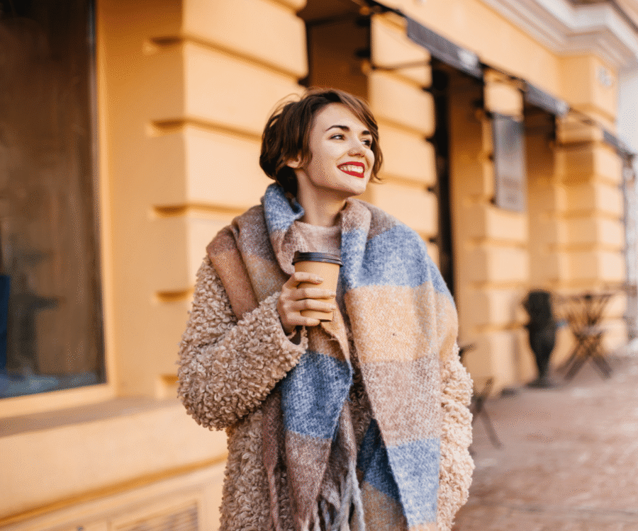 Diferença entre cachecol e pashmina: qual é ideal para cada ocasião